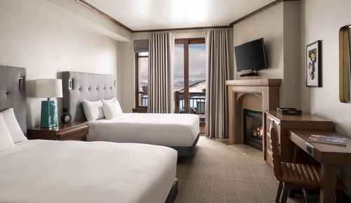 Deluxe Room, 2 Queen Beds, Balcony