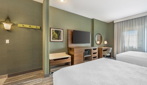 Room, 2 Queen Beds, Accessible (Hearing)