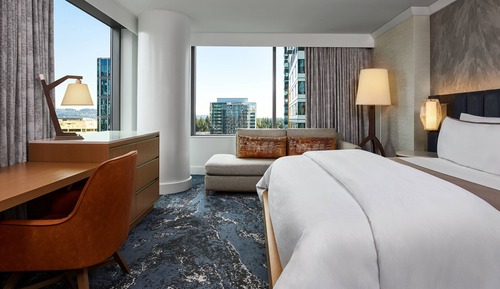 Deluxe Room, 1 King Bed (View)