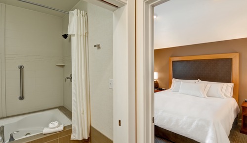 Room, 1 Bedroom, Fireplace