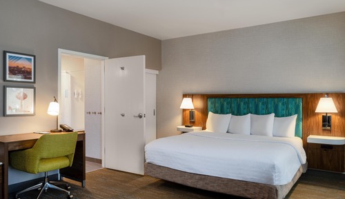 Room, 1 King Bed with Sofa bed, Accessible (Mobility, Hearing, Shower)