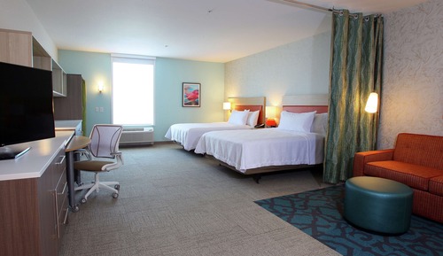 Studio, 2 Queen Beds, Accessible, Bathtub