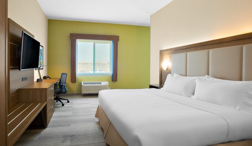 Standard Room, 1 King Bed
