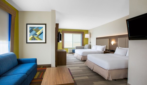 Suite, 2 Queen Beds
