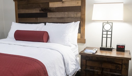 Deluxe Suite, Multiple Beds, Patio