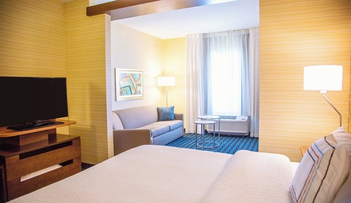 Suite, Multiple Beds, Hearing Accessible (Accessible Bathtub)