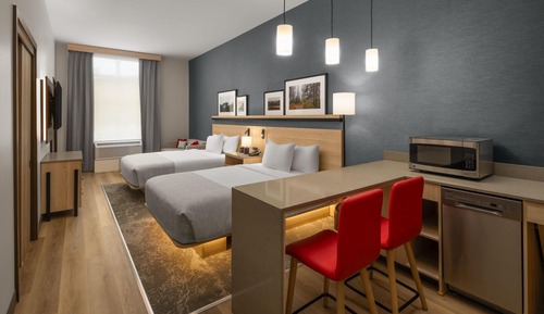 Room, 2 Queen Beds, Mobility Accessible, Non Smoking (Roll-in Shower)