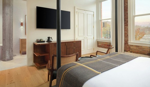 Suite, 1 Bedroom (View)