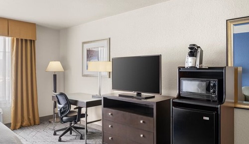 Standard Room, 1 King Bed with Sofa bed