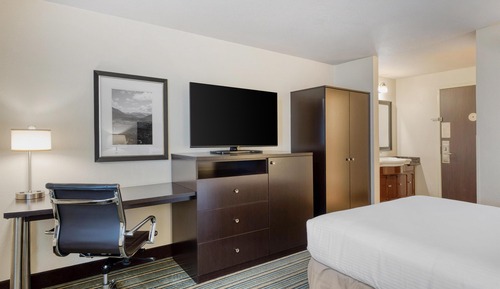 Standard Room, 1 Queen Bed, Non Smoking