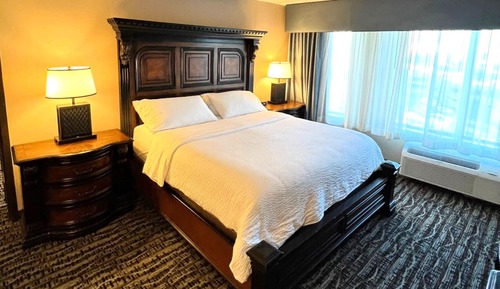 Suite, 1 Bedroom, Jetted Tub