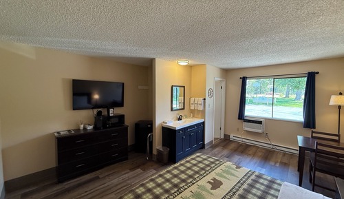 Queen Room Deluxe