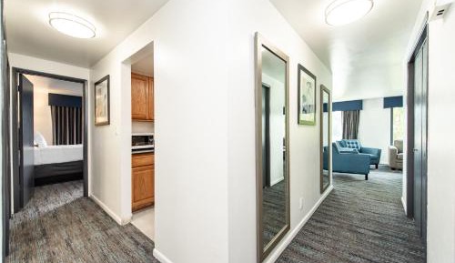 Three-Bedroom Suite