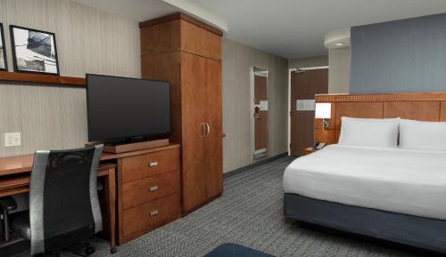 King Room with Sofa Bed