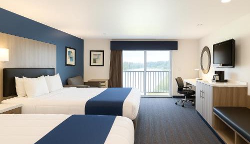Queen Room with Balcony