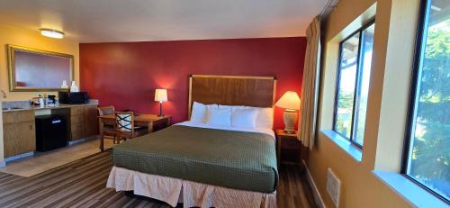 Two-Bedroom Suite