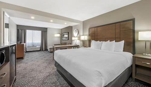 King Room with Sofa Bed