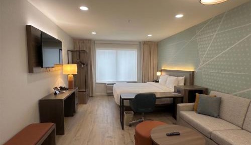 One Room Suite - Non Smoking