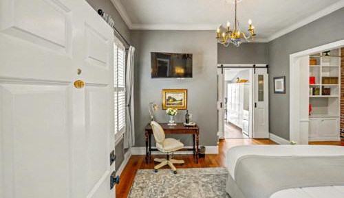 King Suite