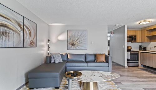 One-Bedroom King Suite - Non-Smoking
