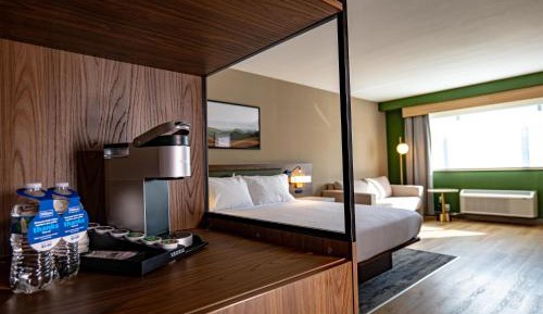 Junior King Suite