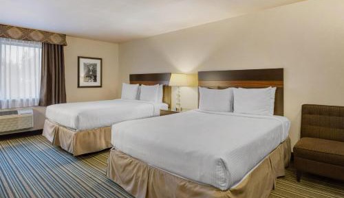 Queen Room with Two Queen Beds