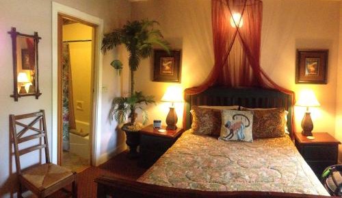 Deluxe Queen Room