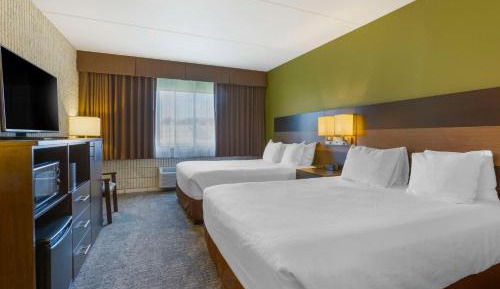 Queen Room with Two Queen Beds
