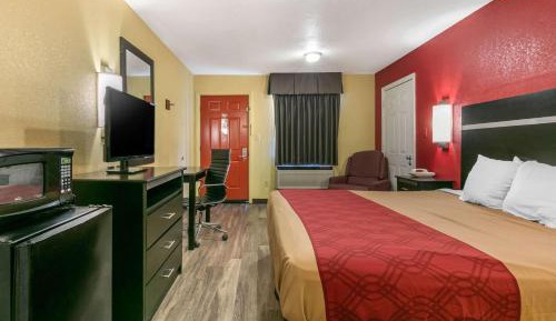 King Room - Accessible/Non-Smoking