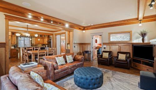 Four-Bedroom Vacation Home