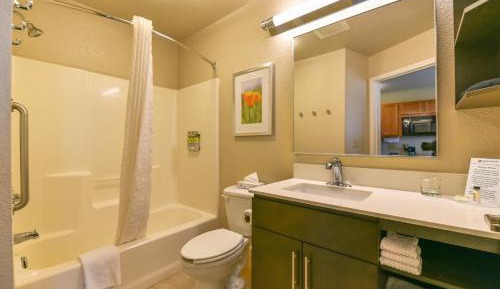 Queen Studio Suite