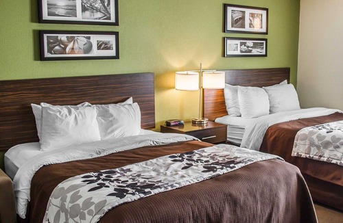Roseburg Hotel | Sleep Inn & Suites Roseburg North Near Medical Center
