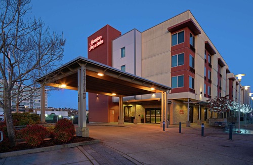 Bremerton Hotel | Hampton Inn & Suites Bremerton