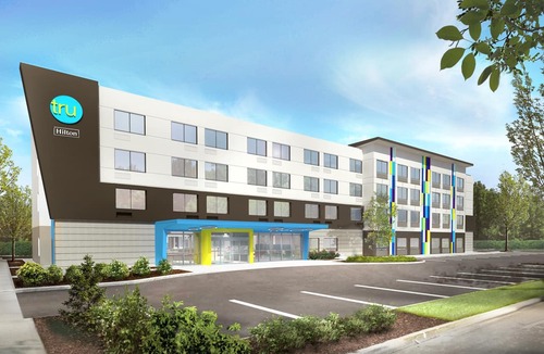 East Paris Hotel | Tru by Hilton Grand Rapids Airport