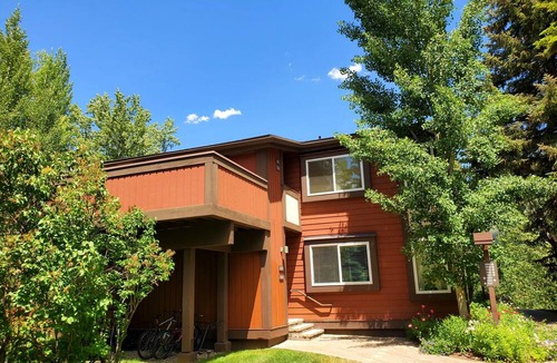 Elkhorn Condo | The heart of Sun Valley