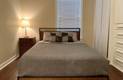North Bend Apartment | Modern 1 br over Downtown - Walkable - Fast WiFi