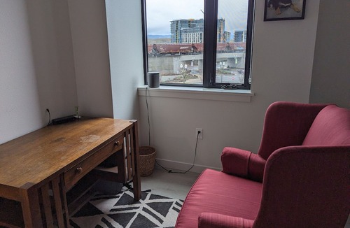 Downtown Vancouver Apartment | Work, play, and sip at waterfront 201 Aria.