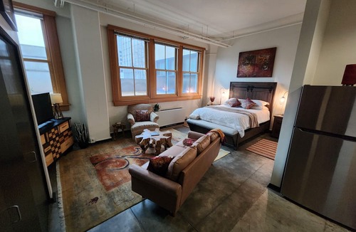 Pearl District Apartment | Beautiful Pearl District Vibe - Downtown Portland