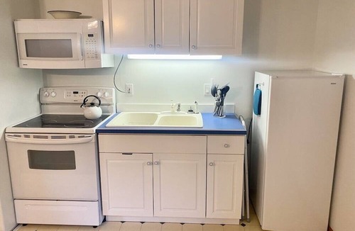 Port Townsend Apartment | Monthly Rental - Enjoy Port Townsend beaches and miles of wooded trails