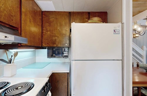 Sun Valley Condo | Charming condo with WiFi, deck, fireplace, shared pool, hot-tub, and sauna