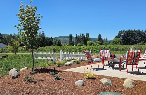 Mossyrock House | Beautiful 3-bedroom home in rural Mossyrock. Close to recreational activities.