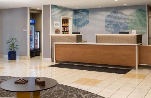Medford Hotel | SpringHill Suites by Marriott Medford