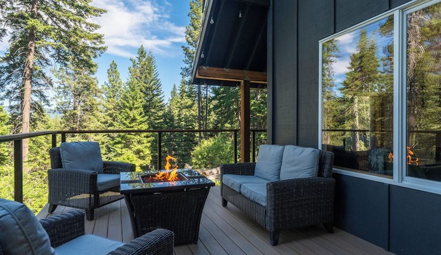 Cozy Modern Cabin on 2 Acres in Teanaway Valley