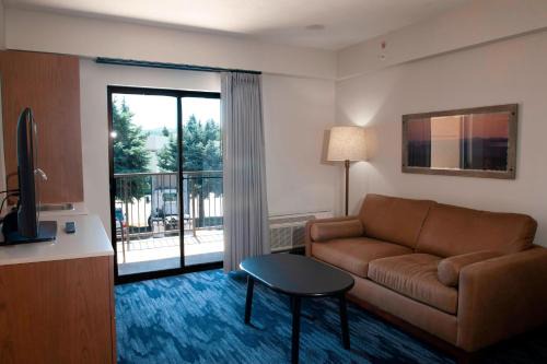 Fairfield Inn 