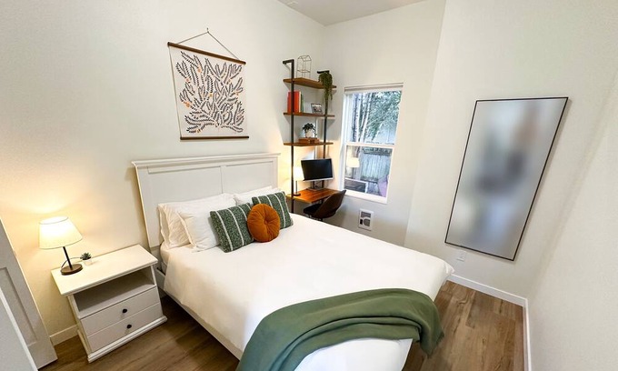 Orting Apartment | Small Town Luxuries